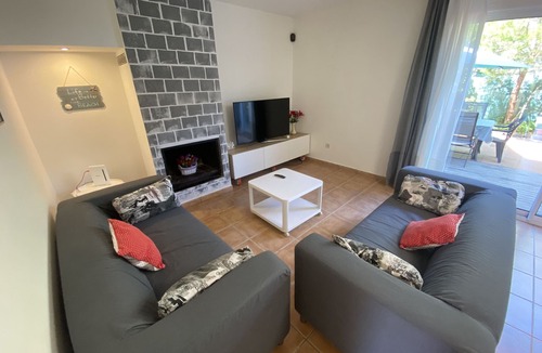 Mas Pinell Ski Chalet | Daró 3D 56 - 50m from the beach, with pool