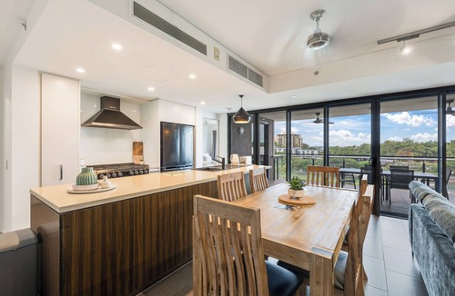 Darwin City Centre Apartment | Darwin Waterfront Short Stay Apartments