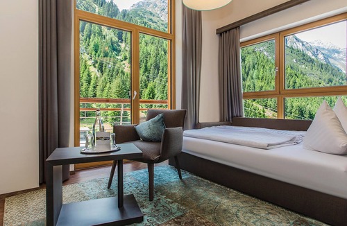 Mandarfen Hotel | DAS VIER Sport,- und Wellnesshotel