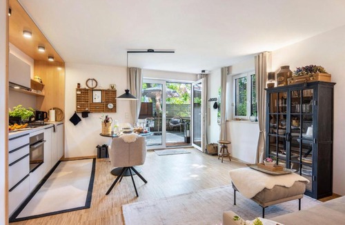 Knoringen Apartment | Das Walnussperlchen
