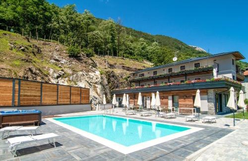 Dascio Apartment | Dascio Paradise Ferienwohnung mit Dachterrasse am See