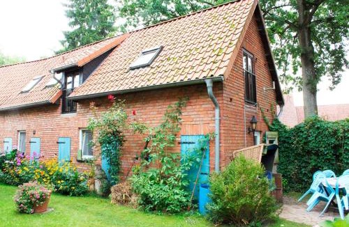 Bohlsen House | Dat Uhlenhus