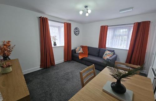 Atherstone Apartment | Data House Apartments ONE