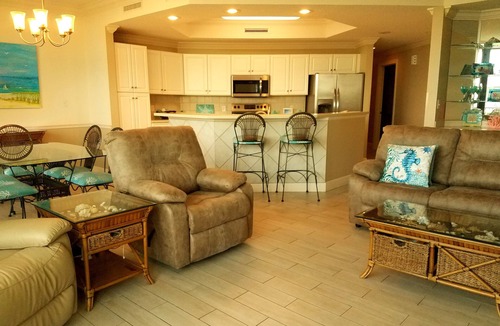 Orange Beach Condo | DATES LEFT IN JUL 13-16, 26-AUG2, POOL,LAZY RIVER,FREE BOAT SLIP