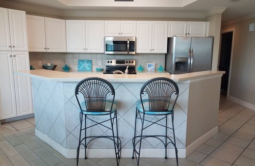 Orange Beach Condo | DATES LEFT IN JUL 13-16, 26-AUG2, POOL,LAZY RIVER,FREE BOAT SLIP