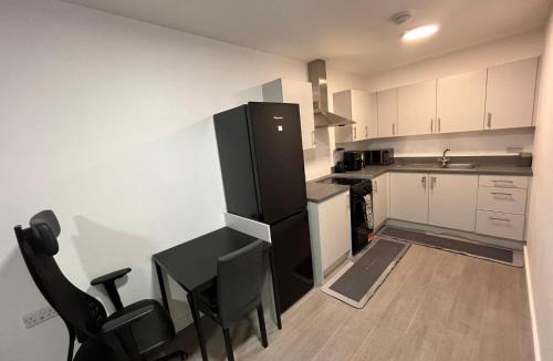 Barking Apartment | Dave's place