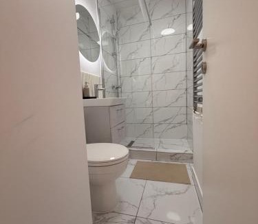 Onesti Apartment | Davi's Studio