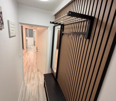 Onesti Apartment | Davi's Studio