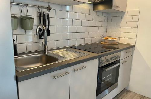 Kamen Apartment | David 73