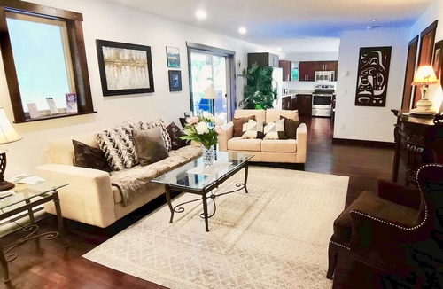 Sandy Hook Bed & Breakfast | Davis Brook Retreat