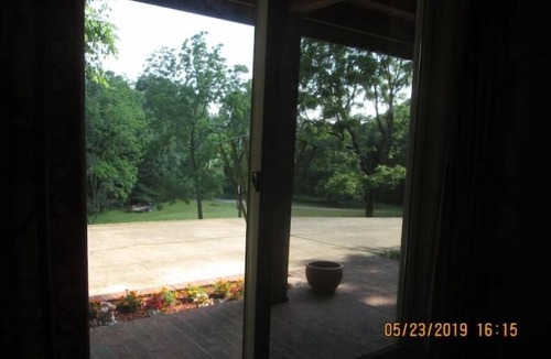 Chuckey House | Davy Crockett Bed & Breakfast Retreat Center