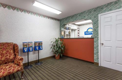 Dickson Hotel | Days Inn by Wyndham Dickson