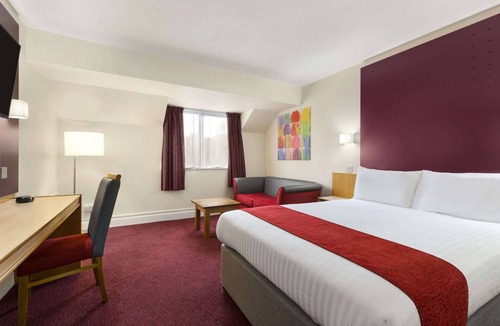 Hollingbourne Hotel | Days Inn by Wyndham Maidstone