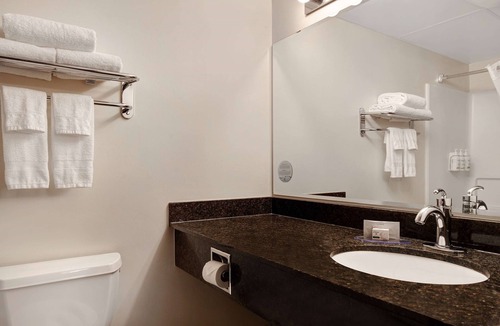 Prince Albert Hotel | Days Inn & Conference Centre by Wyndham Prince Albert
