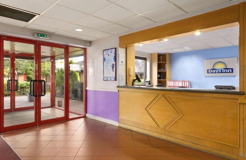 Hamilton Hotel | Days Inn Hamilton
