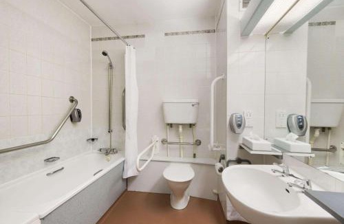 Hamilton Hotel | Days Inn Hamilton