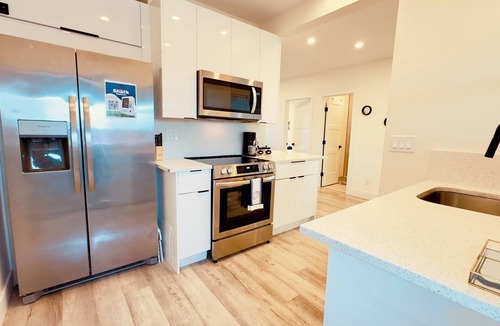 East Daytona House | Daytona Double Delight