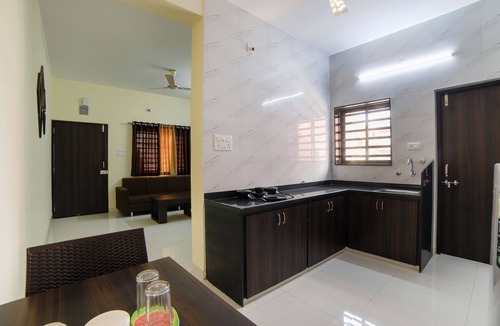 Bhuj Hotel | Daze Off Studio House