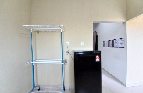 Shah Alam House | DC Garden Homestay 5 with Netflix, WiFi & Private Balcony in Shah Alam