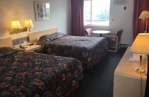 Dawson Creek Hotel | DC Lodge