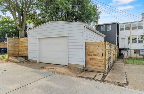 Edgewood Villa | DC Urban Villa At Girard 1 Bed ~ 1 Bath - Bonus Sleeper Sofa