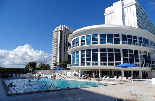 Mid Beach Condo | DCM Oceanview 6