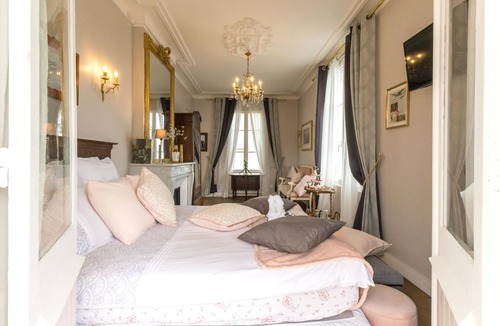 Arromanches-les-Bains Bed & Breakfast | DDAY Aviators Le Manoir