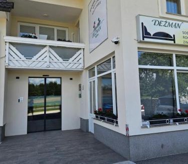 Kranj Bed & Breakfast | Dežman Apartments & Rooms