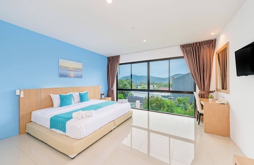 Ban Saiyuan Hotel | De Blue Sea Rawai
