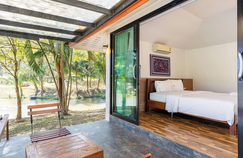 Wang Nam Khiao Hotel | De Bua Valley