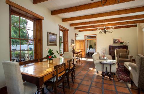 Stellenbosch Central Bed & Breakfast | De Hoek Manor