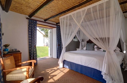 Bredasdorp House | De Hoop Suites