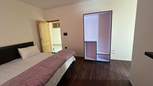 Leh Hotel | De katong