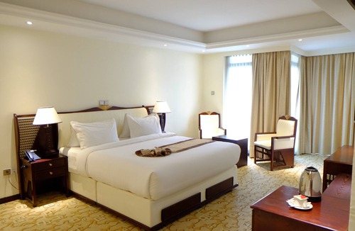 Kirkos Hotel | De Leopol Hotel