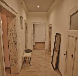 Neukirchen bei Sulzbach-Rosenberg House | Villa Neidstein