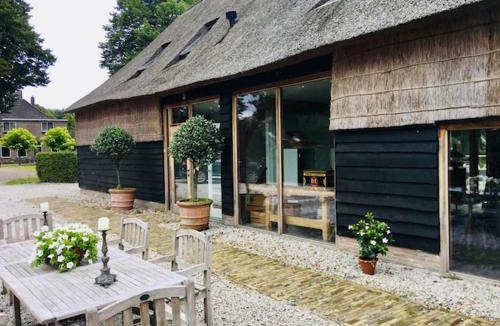 Elp Bed & Breakfast | De Vijf Suites