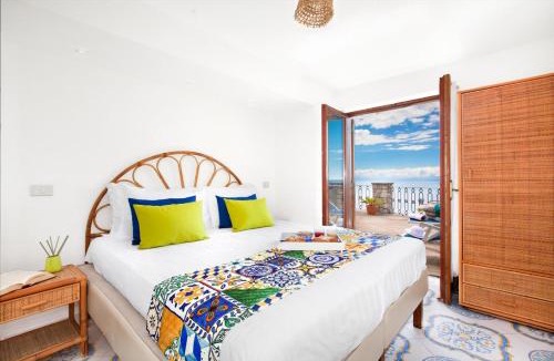 Marina del Cantone Villa | De Vivo Realty - Villa Russo Nerano