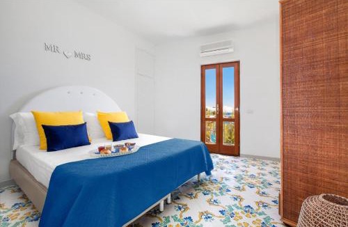 Marina del Cantone Villa | De Vivo Realty - Villa Russo Nerano