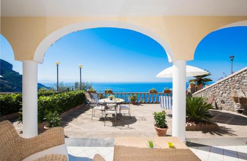 Path of the Gods Villa | De Vivo Realty - Villa Savina Positano