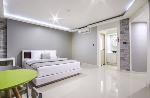 Sindang-dong Hotel | Deagu Seongseo CF