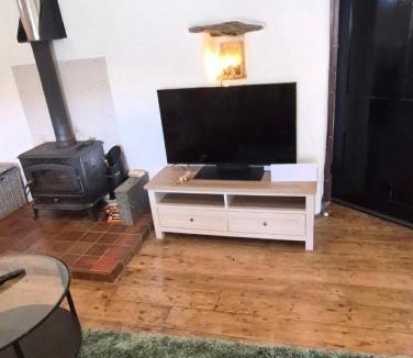 Lynton Apartment | Dean Linhay