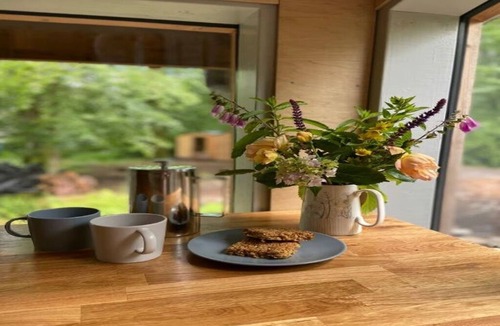 Buckfastleigh House | Deanburn Barn - Cosy Straw Bale Barn on the edge of Dartmoor National Park