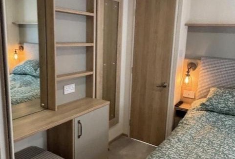 Carlisle Apartment | Deblisa