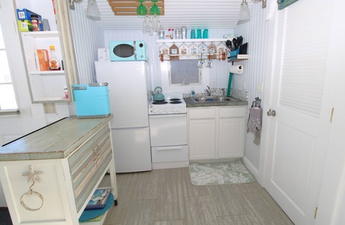 North Truro Cottage | Decadent Beachside Cottage 50 Feet to Waters Edge (2393)