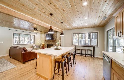 Munds Park House | Deck & Fire Pit: Modern Munds Park Retreat!