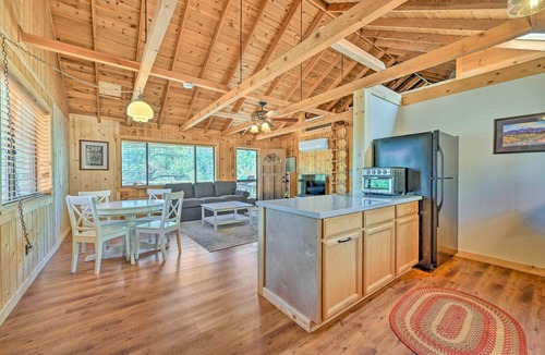 Payson Cottage | Deck & Mogollon Rim Views: Secluded Payson Cabin
