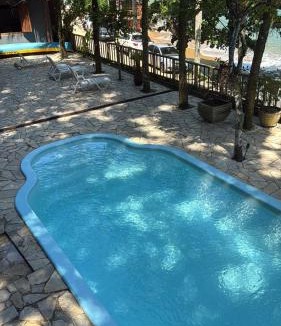 Picinguaba House | Deck Picinguaba Pousada