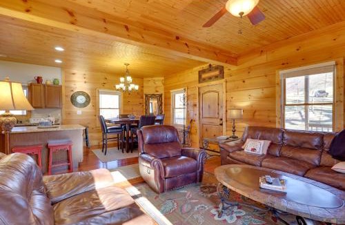 Laurel Springs House | Decks, Panoramic Views! Mtn Retreat in Sparta