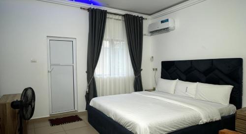Port Harcourt Hotel | Dee OS' Hotel