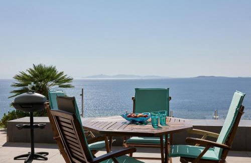 Saronida Apartment | Deep Blue Luxury Escape Heated Pool & Sea View